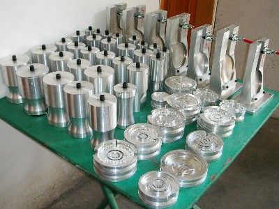 超聲波模具發(fā)熱不正常的原因與解決方法