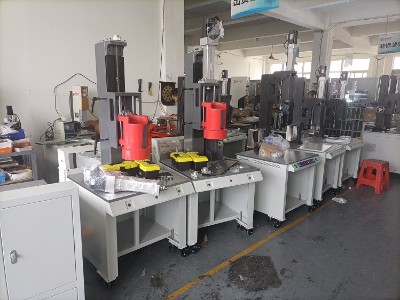 昕科技超聲波塑料焊接機的主要安裝步驟有哪些