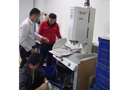 怎么處理超聲波焊接工件時(shí)表面出現(xiàn)傷痕的問題