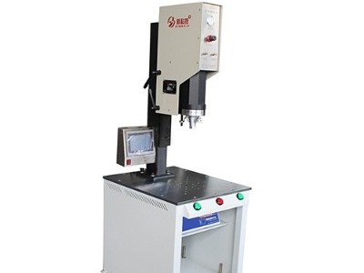 超聲波塑料焊接的每一個(gè)環(huán)節(jié)和條件都是至關(guān)重要的
