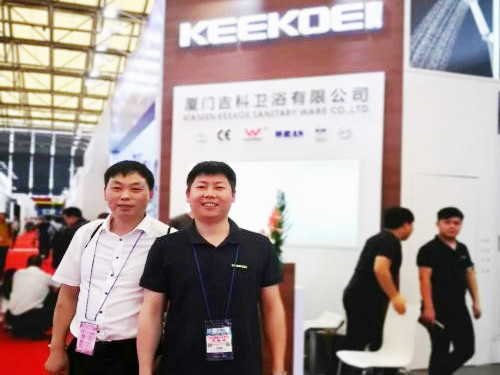 廈門(mén)吉科衛(wèi)浴與昕科技定制超聲波塑料焊接機(jī)案例