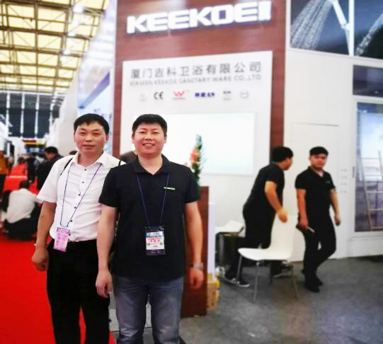 廈門吉科衛(wèi)浴與昕科技定制超聲波塑料焊接機(jī)案例