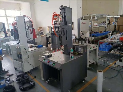 如何快捷有效的組裝超聲波塑料焊接機