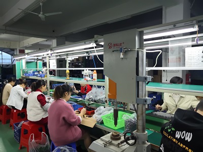 昕科技超聲波塑料焊接機
